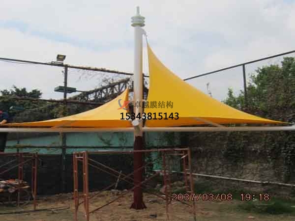大慶市景觀<font color='red'>張拉膜結(jié)構</font>遮陽棚【生產(chǎn)廠家】